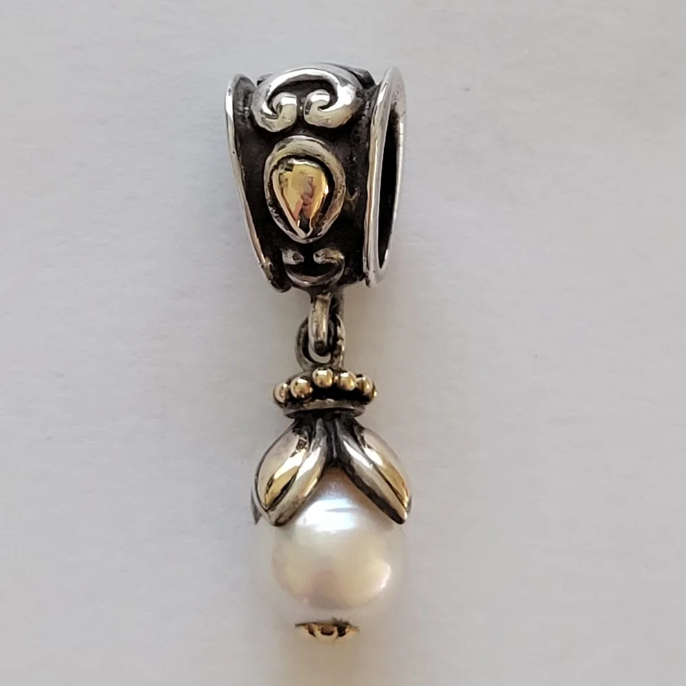 John Hardy Pearl Drop Pendant 18kt Gold accents &.925 silver - Picture 2 of 6